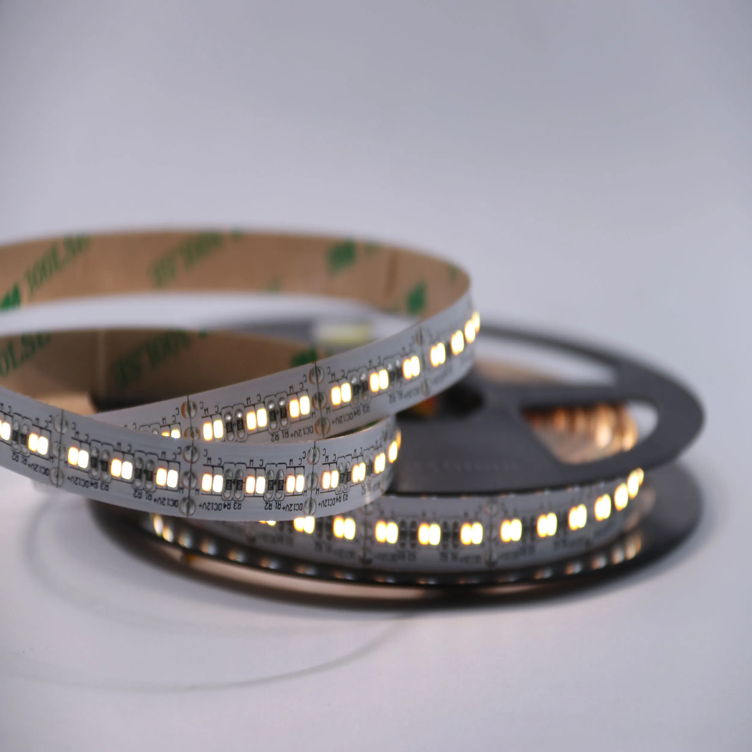 SMD2216 High Lumen High CRI Ra90 Ra95 Flex LED Strip for Dots Free Linear Light, Excellent Performance in Luminous Uniformity